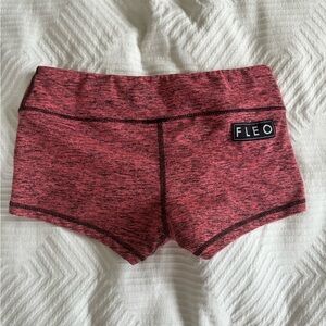 Fleo booty biker shorts CrossFit rose pink RARE size small lululemon alo